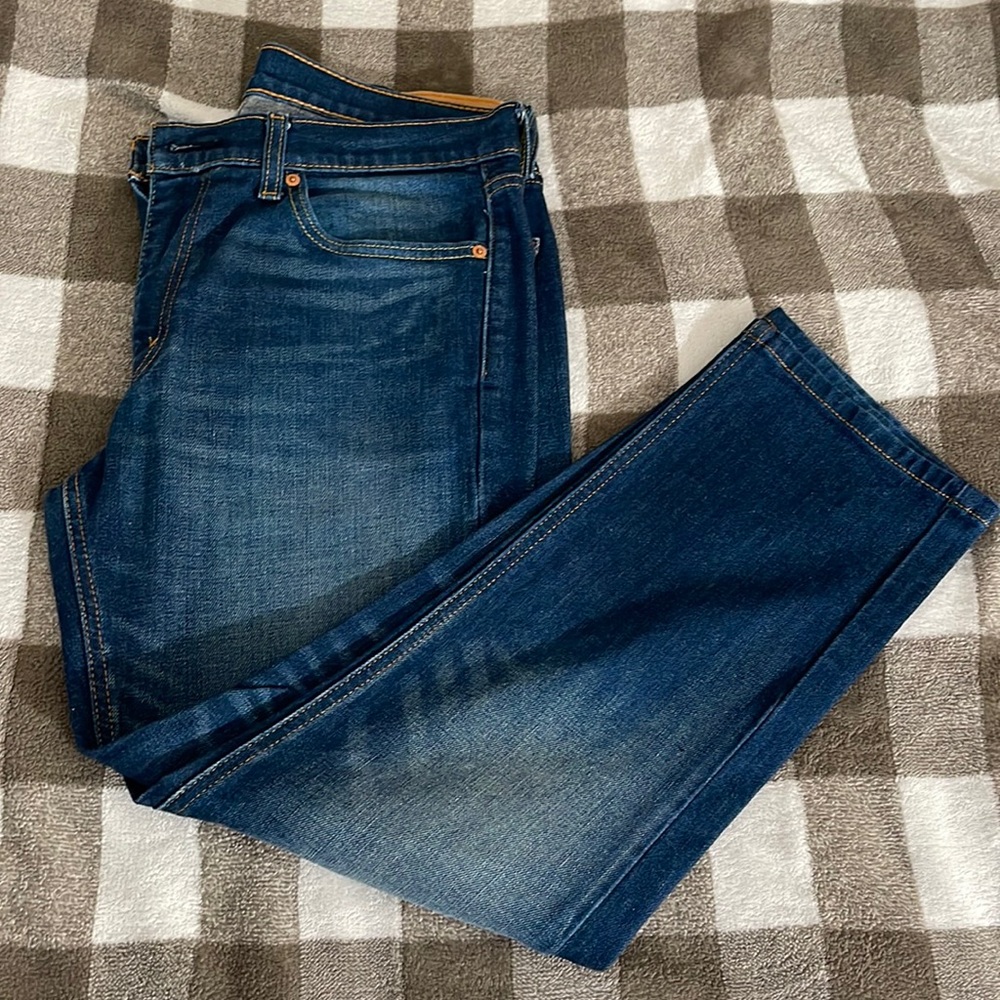 Levi’s pants 541